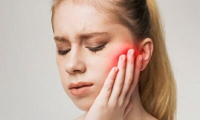 pain-free experince durind wisdom teeth removal in Gujarat