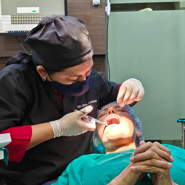 dental implant cost in vesu, surat