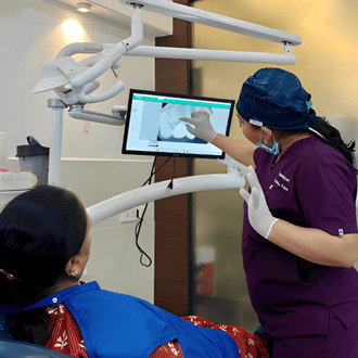 full family dental clinic in surat, Gujarat