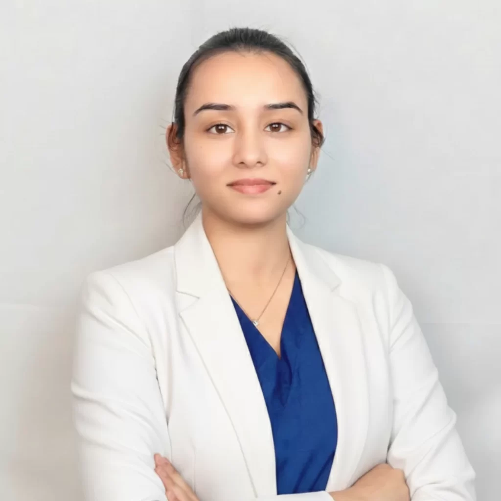 Dr Krishna Trusted crown & bridge dentist Surat